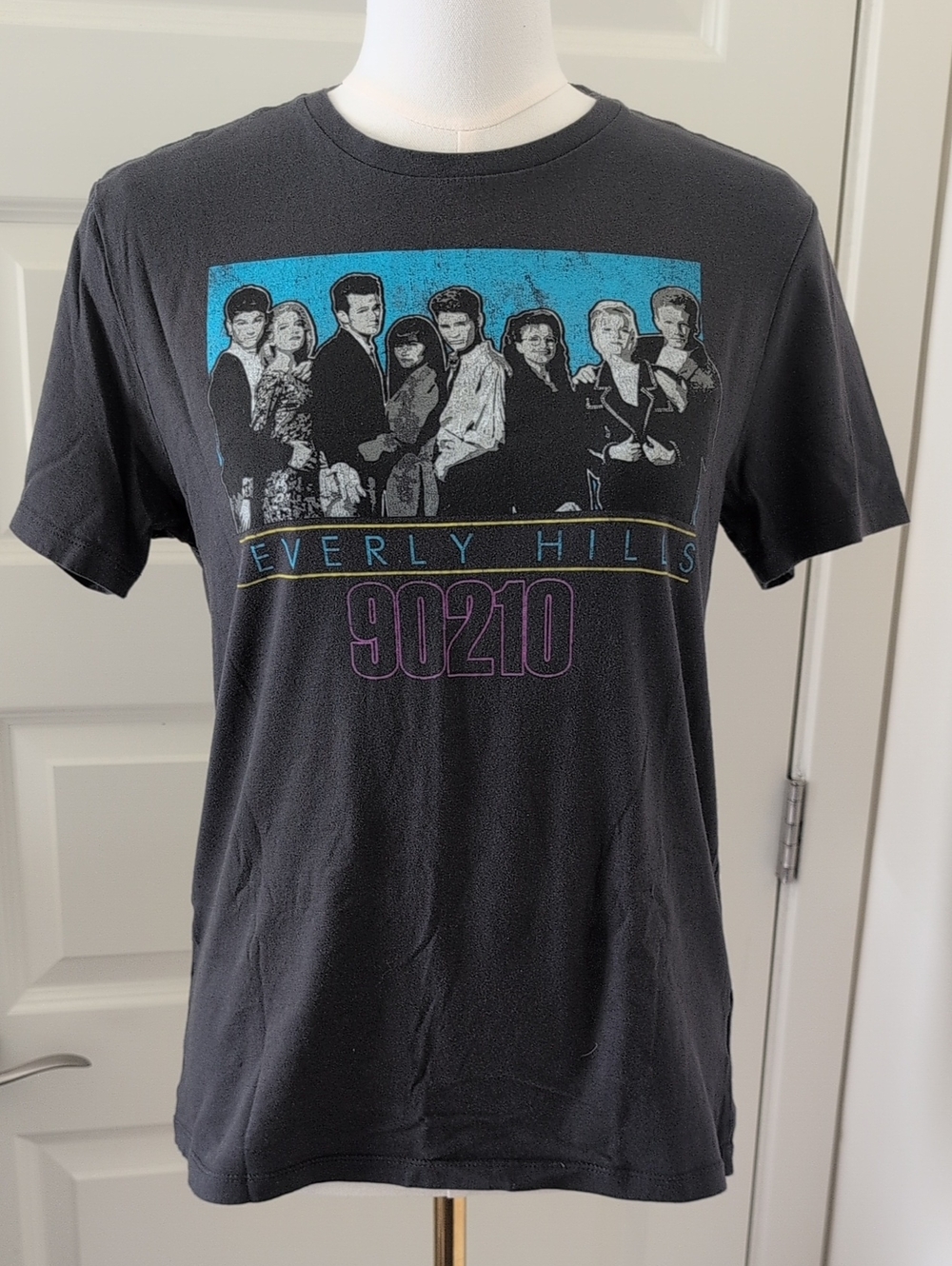 OLD NAVY Beverly Hills 90210 Graphic Tee Retro Pop Art Size Small